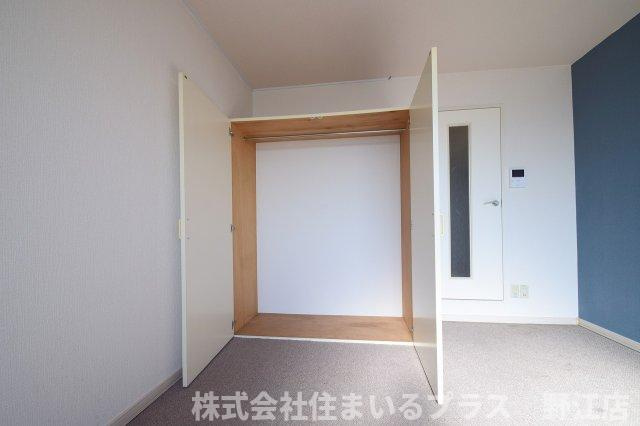ホワイトウェルⅡの収納