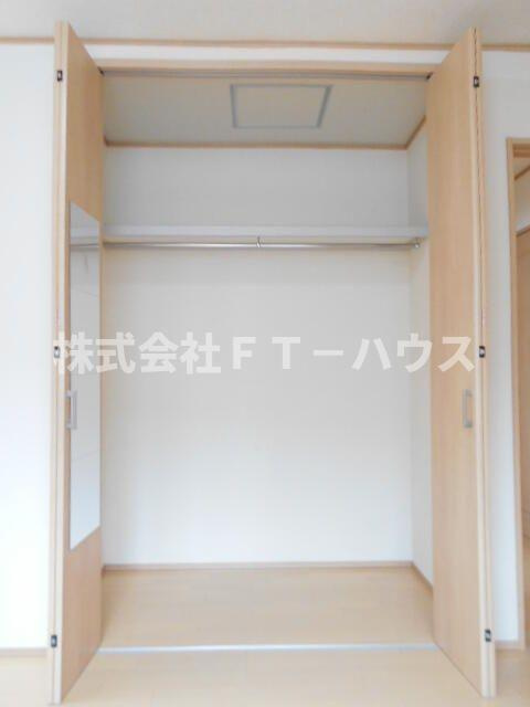 飯山満町戸建の収納