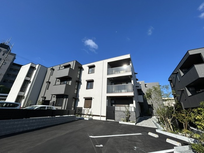 NIGAWA RESIDENCEⅡの外観