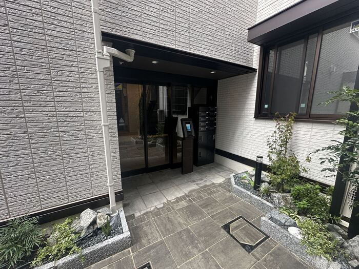 NIGAWA RESIDENCEⅡのエントランス