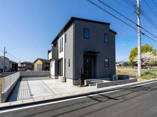 新築　前橋市川原町　4号棟の外観パース|ポストと一体型のTVモニターホンでセキュリティ安心！嬉しい宅配ボックス付き♪
