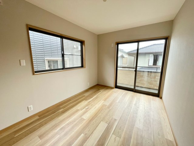 姫路市飾磨区矢倉町１丁目の中古一戸建の洋室