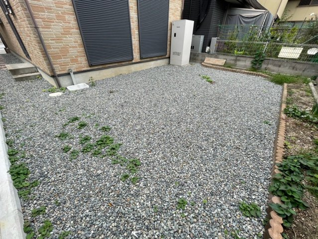 姫路市飾磨区矢倉町１丁目の中古一戸建の庭