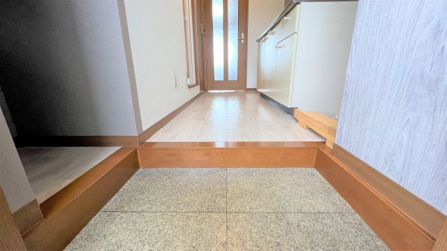 サンヒルズの玄関