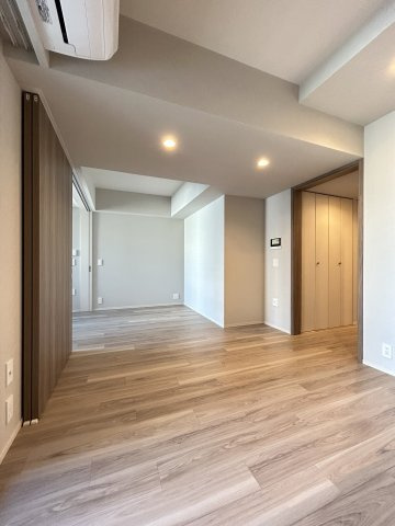 グランドメゾン谷町４丁目の居間・リビング