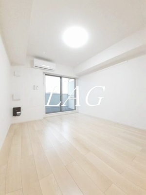 【居間・リビング】 | エレガンテ | 洋室のお部屋です。
