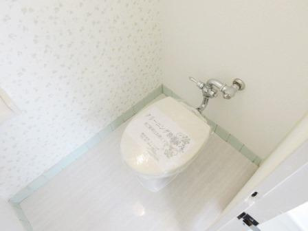 グロワール志村のトイレ|※別部屋写真