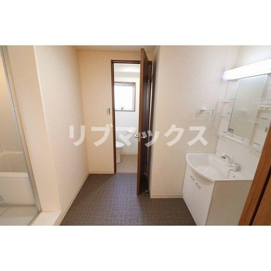 【洗面所】トラフィコ横浜 