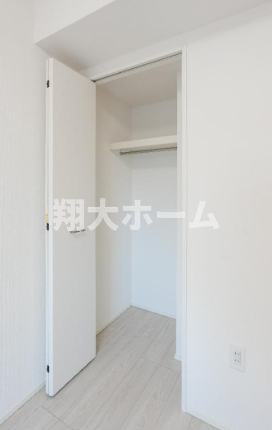 ドゥーエ日暮里Ⅲの収納