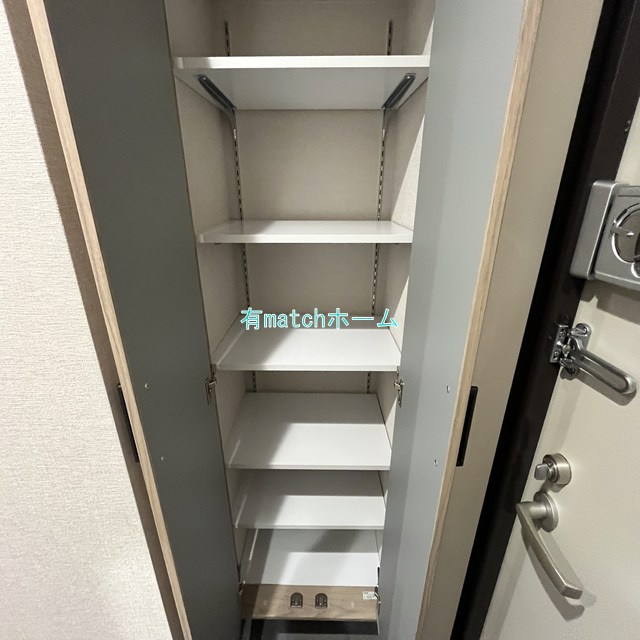 サムティ難波グレイスの収納