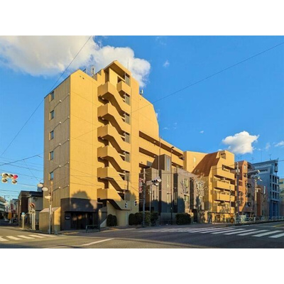 【外観】 | フェニックス代田橋North | 鉄筋コンクリート造のがっちりとした建物。