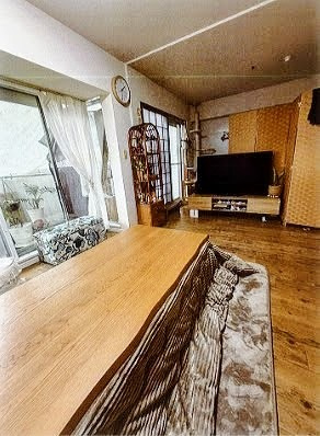 【居間・リビング】 | ロワールマンションアール板付弐番館