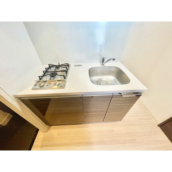 名古屋市東区葵１丁目の賃貸マンションのキッチン