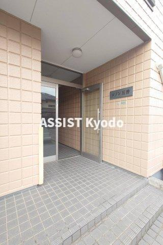 メゾン五香のエントランス