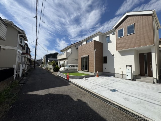 日野市日野台2丁目の前面道路含む現地写真