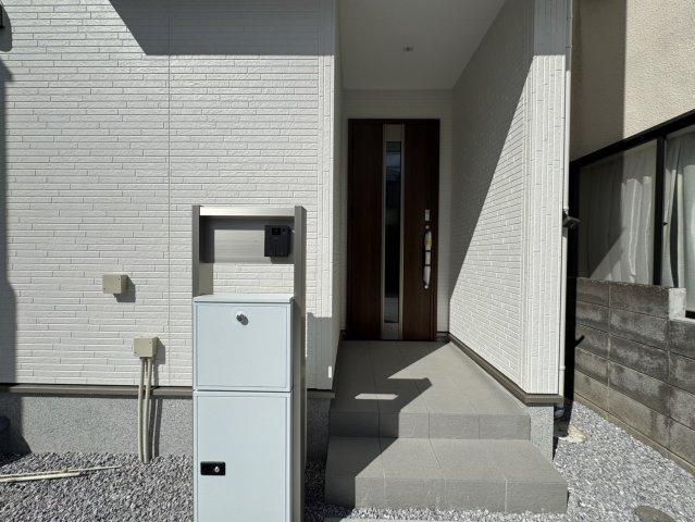 日野市日野台2丁目のエントランス