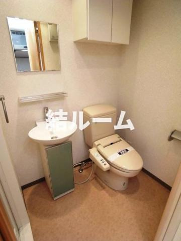 板橋区稲荷台の賃貸マンションのトイレ