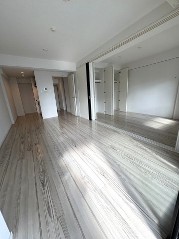豊島区南池袋１丁目の賃貸マンションの居間・リビング