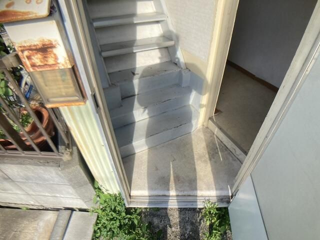 深澤荘の玄関
