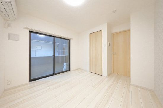 West　Crystalの居間・リビング