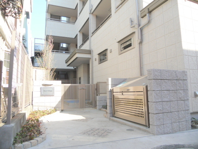 Ｗｅｓｔ　Ｖｉｌｌａｇｅのエントランス