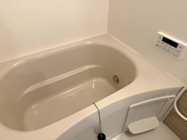 ジーメゾン明石クロノスの浴室