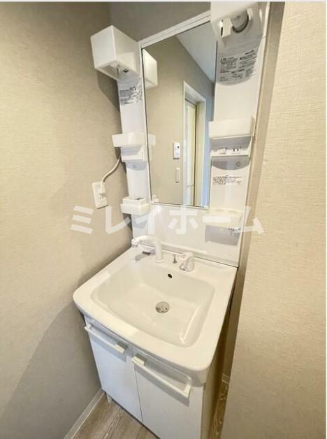 ロータス糀谷の洗面所