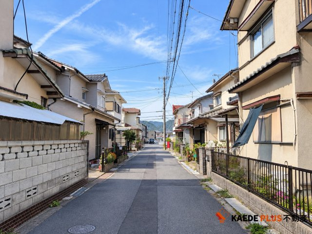 近江八幡市音羽町の前面道路含む現地写真