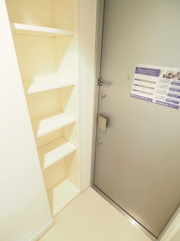新品家具付きマンション本駒込1(KaGood東京)の玄関