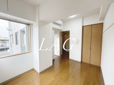 【居間・リビング】 | マイコート日野2 | 洋室のお部屋です。
