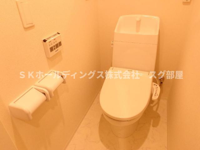 メゾン・マリカ（Maison Marika）のトイレ|シャワー付トイレ