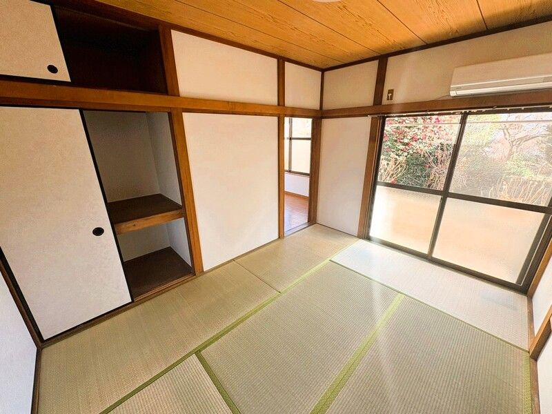 市川コーポ２の居間・リビング