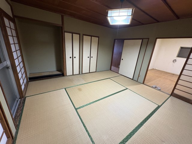 妻鹿中古戸建の居間・リビング