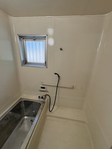 妻鹿中古戸建の浴室