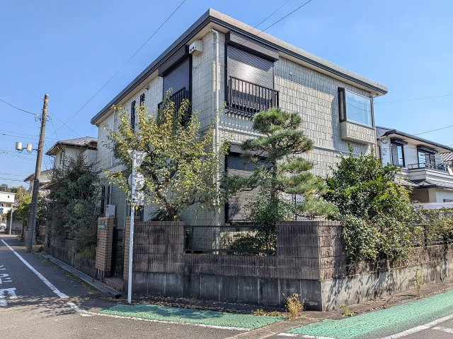 八王子市　楢原町　中古戸建て（6LDK）の外観|～軽量鉄骨造の6LDK再生住宅　楢原小学校徒歩3分・第二中学校徒歩11分～