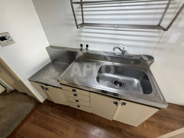 メゾンベルクレール中津のキッチン