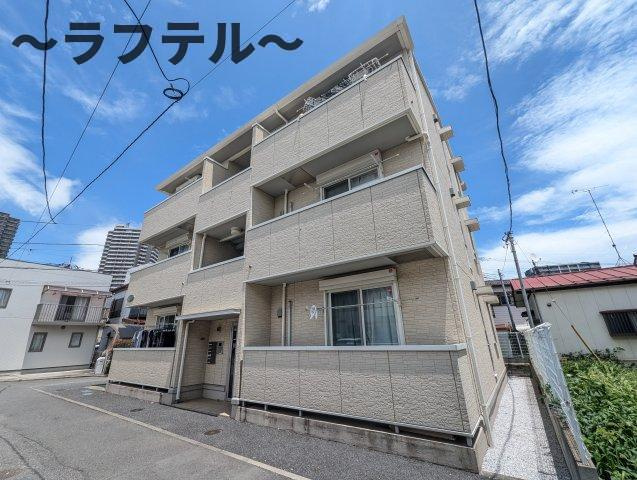 ネフェルタリの外観