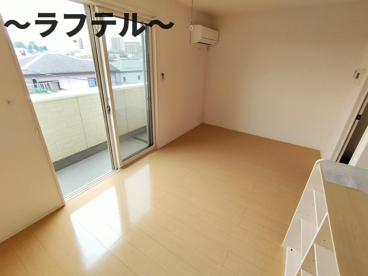 ネフェルタリの居間・リビング|別部屋イメージ写真