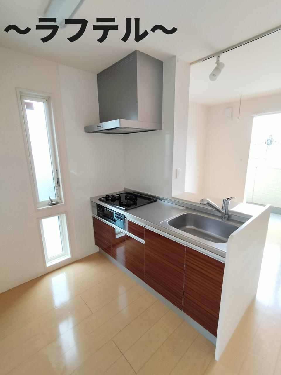 ネフェルタリのキッチン|別部屋イメージ写真