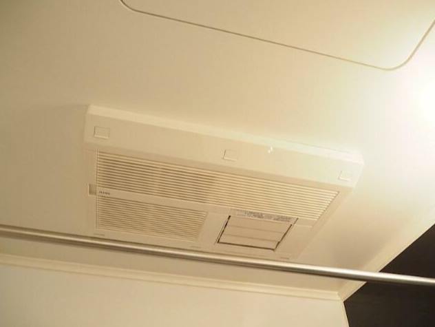 ルーブル錦糸町弐番館の設備|浴室乾燥機