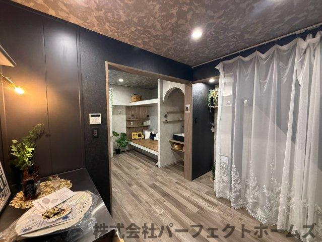【居間・リビング】の画像