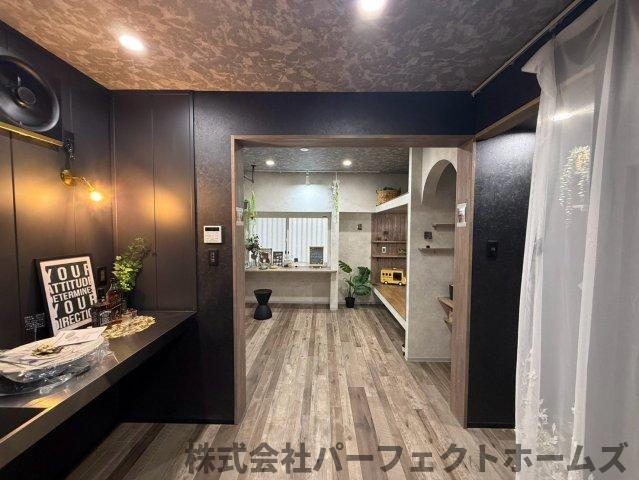 【居間・リビング】の画像