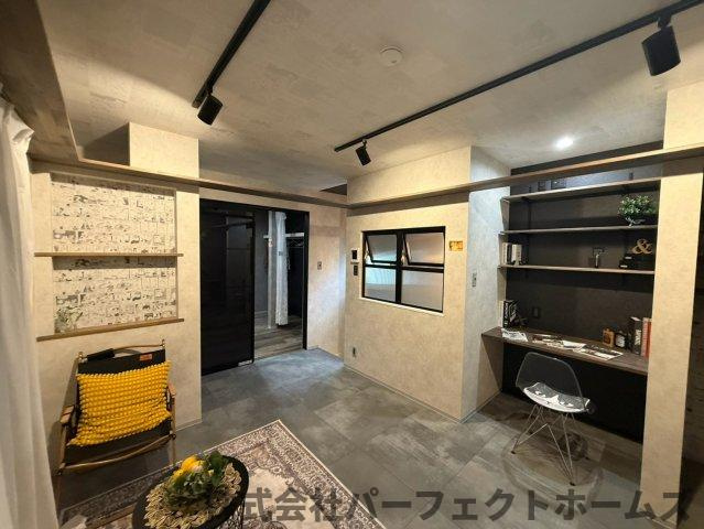 【居間・リビング】の画像