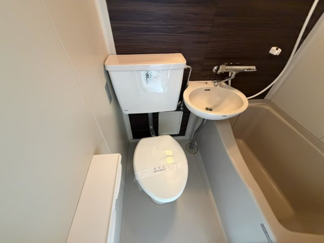 ホープ伊島A棟のトイレ