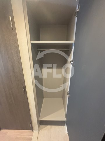 シーズンフラッツ中崎の収納|シーズンフラッツ中崎　クローゼット