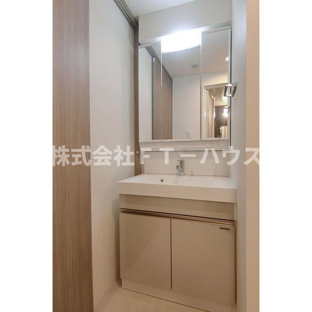Ｐａｉｒ　ＦＬＡＴの洗面所