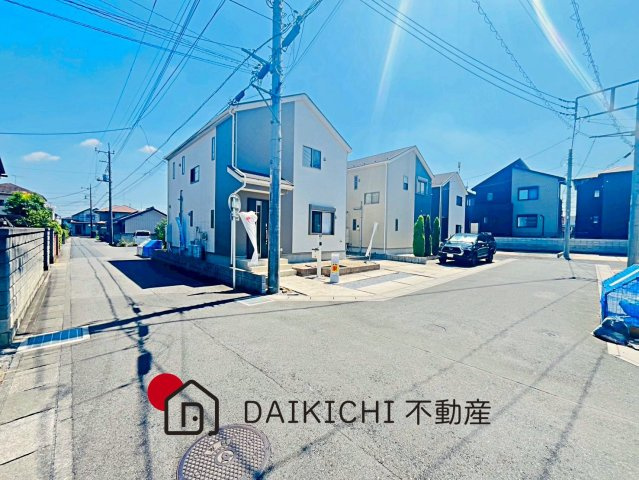 【前面道路含む現地写真】 | 加須市久下3丁目　中古戸建