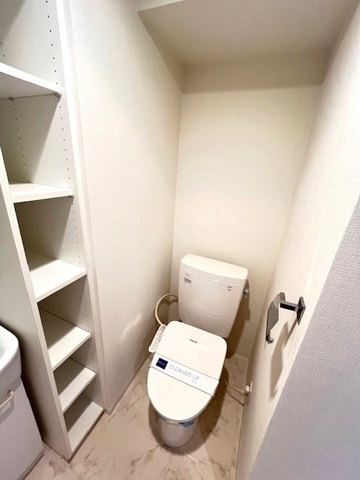 新品家具付きマンション荒木町17(KaGood東京)のトイレ