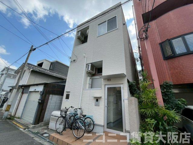大阪市鶴見区放出東２丁目のアパートの外観