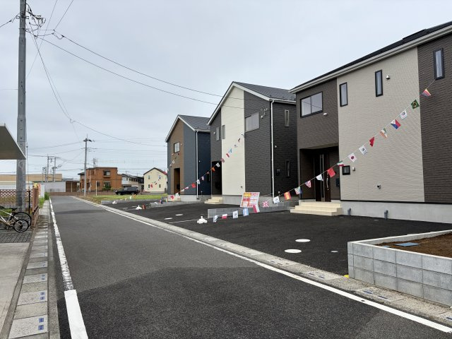 【前面道路含む現地写真】 | 加須市北下新井　CRADLE GARDEN　新築戸建　全4棟　2号棟